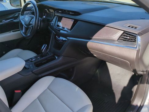 Certified 2021 Cadillac XT5 Sportv image 36