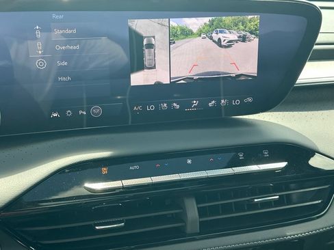 New 2026 Buick Enclave Avenir w/ Super Cruise Package FWD image 30