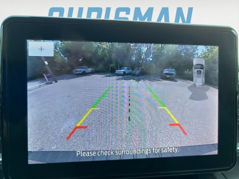 Used 2023 Ford Explorer XLT w/ Equipment Group 202A AWD/4WD image 17