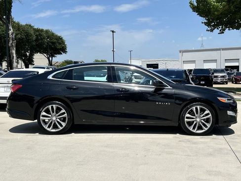 Used 2024 Chevrolet Malibu LT FWD image 3