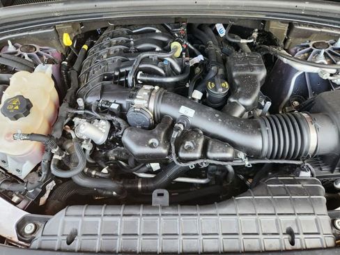 Certified 2025 Jeep Grand Cherokee Limited AWD/4WD image 30