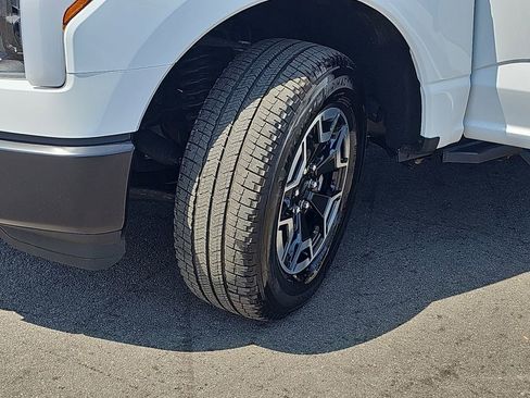 Used 2023 Ford F150 Lightning Pro image 35