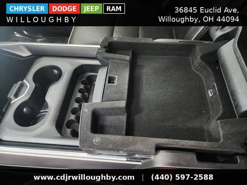 Used 2023 RAM 1500 Laramie AWD/4WD image 24