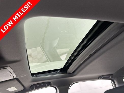 Used 2021 Honda CR-V EX-L image 19