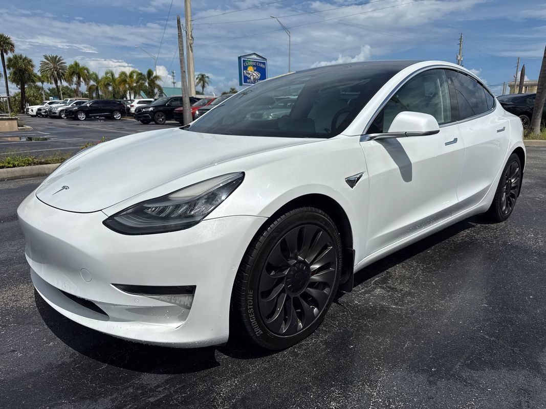 Used 2018 Tesla Model 3 Performance AWD/4WD image 1