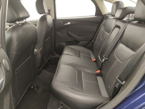 Used 2017 Ford Focus Titanium w/ Titanium Technology Package FWD image 18
