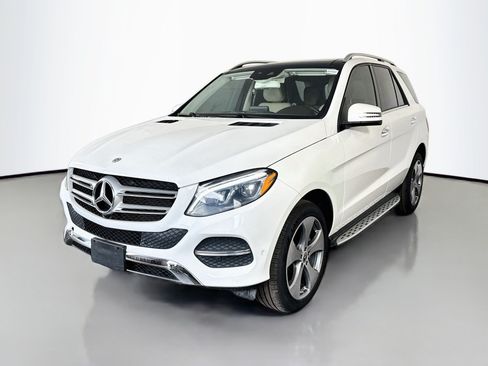 Used 2018 Mercedes-Benz GLE 350 4MATIC image 4