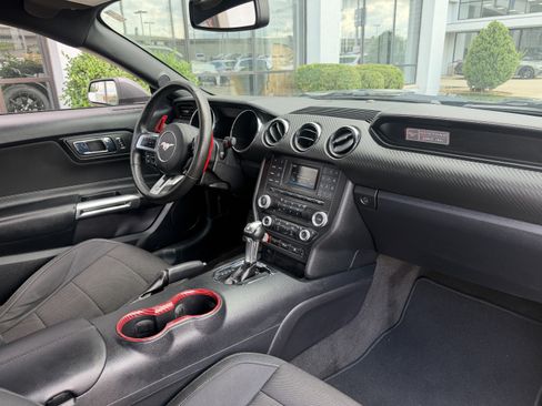 Used 2015 Ford Mustang Coupe w/ Equipment Group 051A RWD image 19