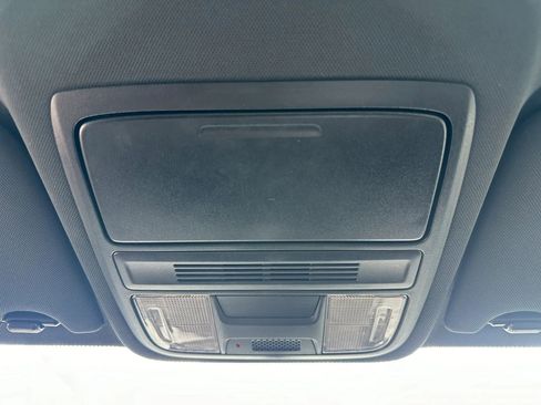 Used 2017 Honda Accord Sport image 24