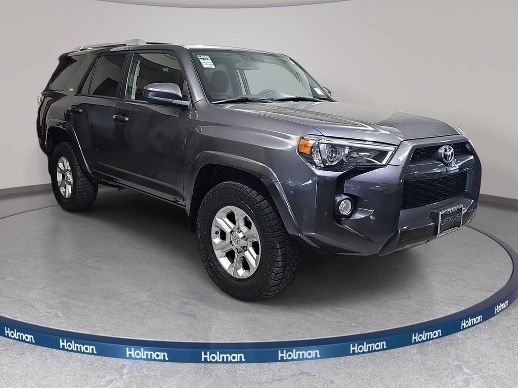 Used 2016 Toyota 4Runner SR5 AWD/4WD image 4