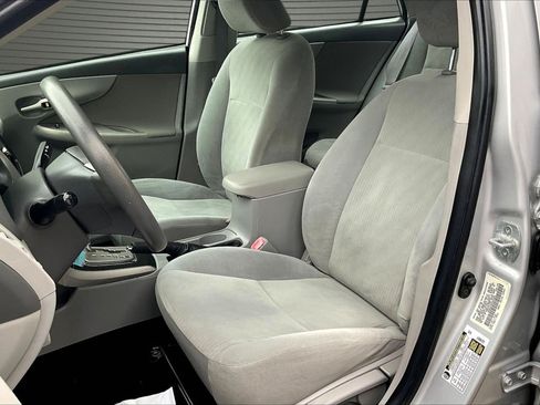 Used 2010 Toyota Corolla LE FWD image 20