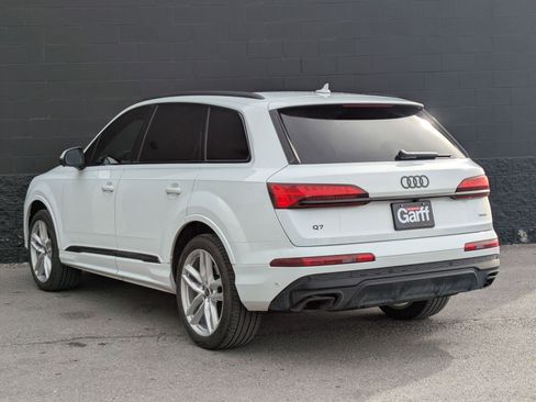Certified 2025 Audi Q7 2.0T Premium w/ Convenience Plus Package image 8