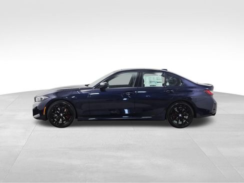 New 2026 BMW 330i xDrive Sedan w/ M Sport Package image 2