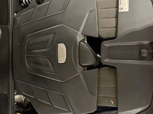 Used 2019 Porsche Cayenne AWD/4WD image 20
