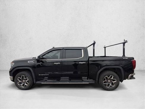 Used 2022 GMC Sierra 1500 SLT image 8