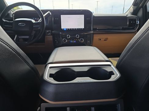 Used 2024 Ford F250 Lariat w/ Chrome Package AWD/4WD image 13