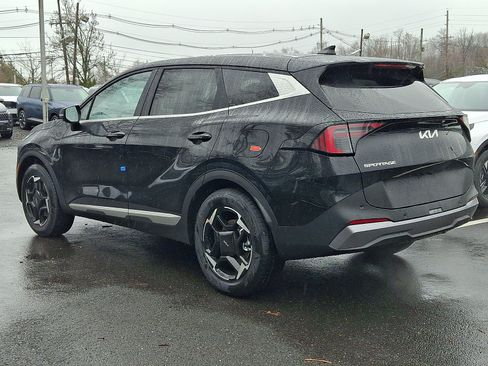 New 2026 Kia Sportage EX FWD image 3