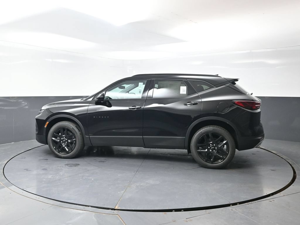 New 2026 Chevrolet Blazer LT w/ Convenience Package AWD/4WD image 7