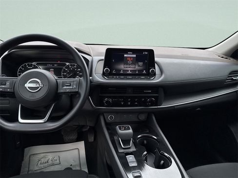 Certified 2023 Nissan Rogue S image 18
