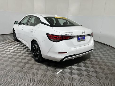 Used 2024 Nissan Sentra SV FWD image 6
