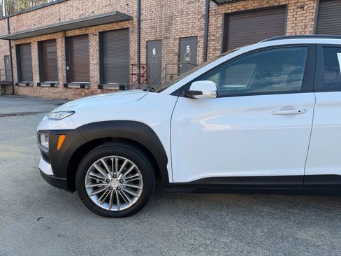 Used 2021 Hyundai Kona SEL image 4