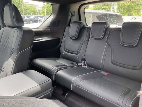 New 2026 INFINITI QX80 Autograph w/ Premium Cargo Package AWD/4WD image 10