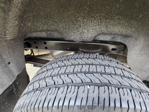 Used 2016 Chevrolet Colorado LT w/ Safety Package image 33