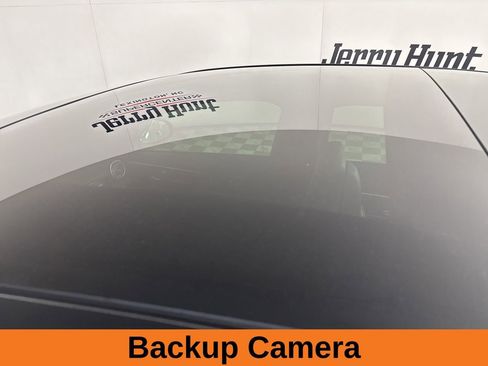 Used 2023 Mercedes-Benz C 300 4MATIC Sedan image 8