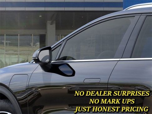 New 2026 Chevrolet Equinox EV LT image 12