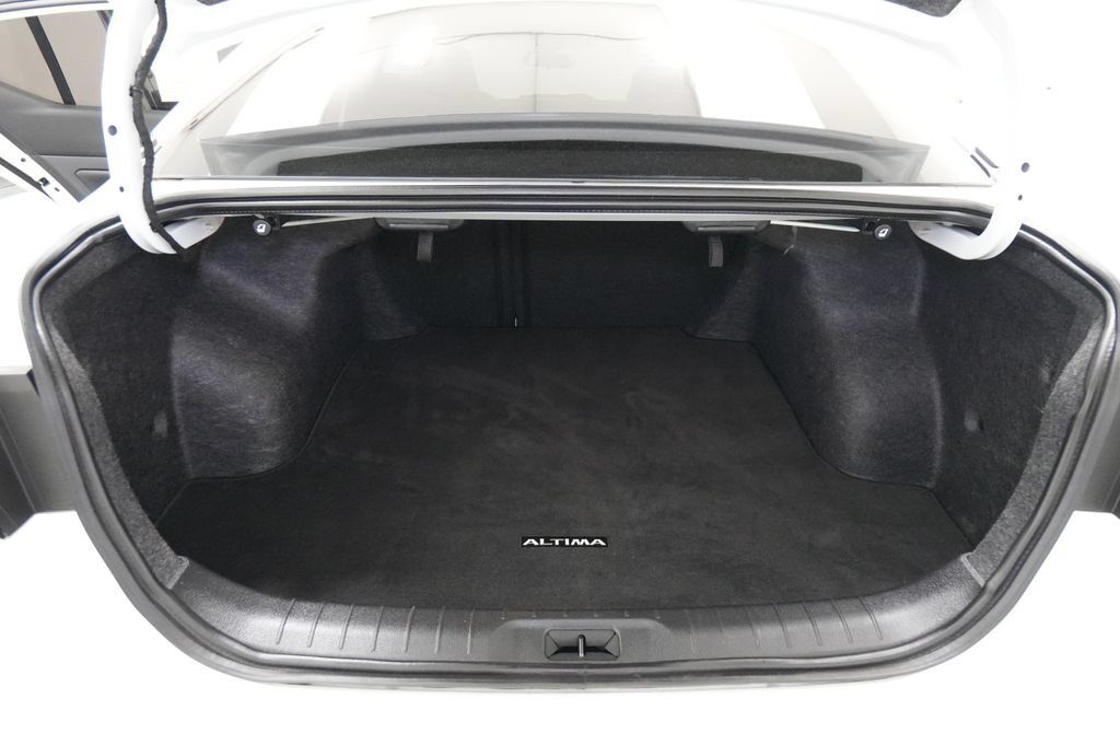 Used 2024 Nissan Altima 2.5 SL AWD/4WD image 22