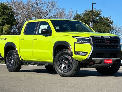 New 2026 Nissan Frontier PRO-4X w/ Tow Package image 2