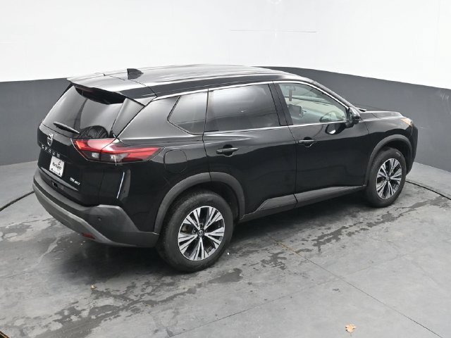 Used 2021 Nissan Rogue SV AWD/4WD image 35
