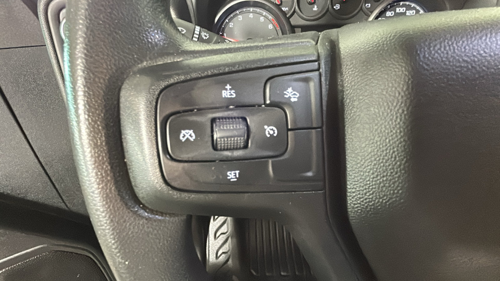 Used 2022 Chevrolet Silverado 1500 W/T w/ WT Value Package AWD/4WD image 18