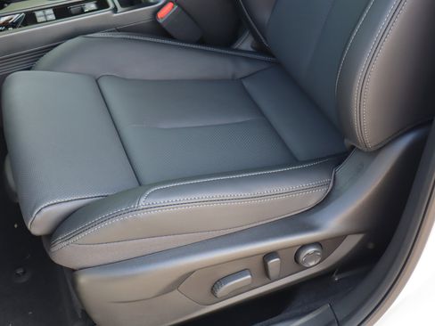 New 2026 Subaru Outback Touring XT AWD/4WD image 10