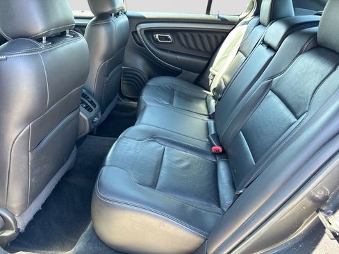 Used 2015 Ford Taurus SEL w/ Equipment Group 201A FWD image 22