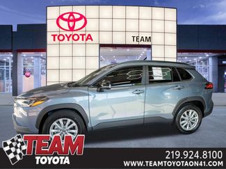Used 2025 Toyota Corolla Cross LE FWD video 1