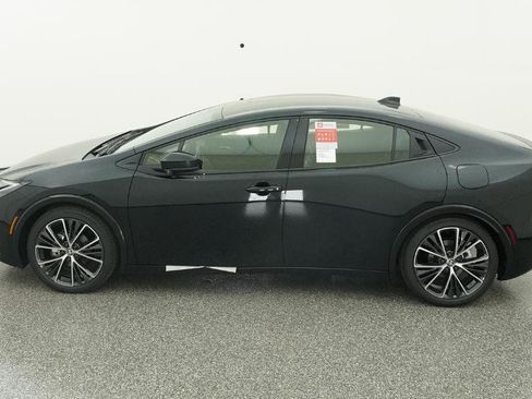 New 2026 Toyota Prius XLE FWD image 22