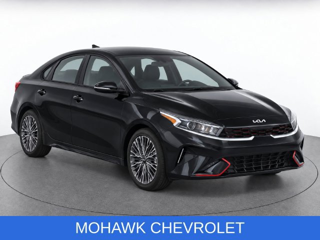 Used 2022 Kia Forte GT-Line FWD image 2