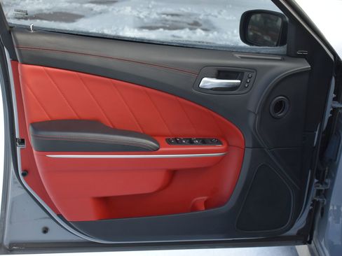 Used 2022 Dodge Charger Scat Pack w/ Dynamics Package image 11