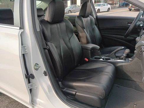Used 2020 Acura ILX image 10