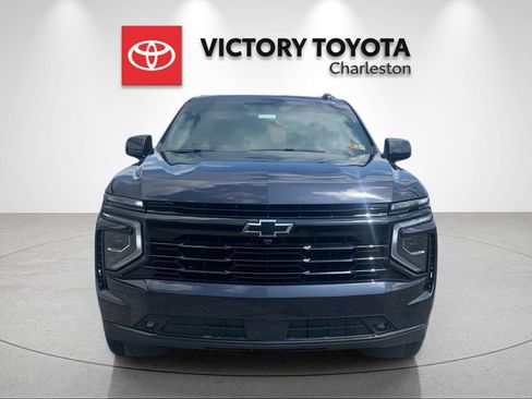 Used 2025 Chevrolet Tahoe RST w/ Comfort Package AWD/4WD image 8