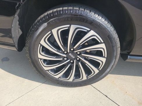 Certified 2025 Lincoln Navigator Black Label AWD/4WD image 19