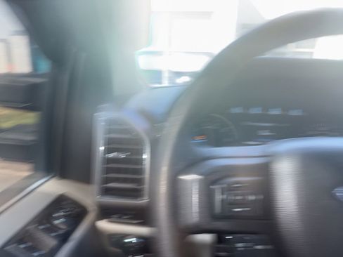 Used 2019 Ford F150 XLT w/ Equipment Group 302A Luxury AWD/4WD image 10