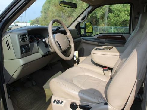 Used 2000 Ford F350 Lariat image 18