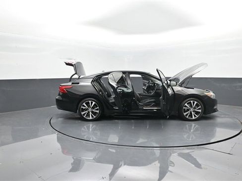 Used 2018 Nissan Maxima Platinum image 36