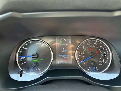 Used 2020 Toyota RAV4 XLE w/ Convenience Package AWD/4WD image 14