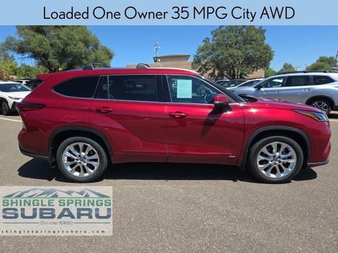 Used 2022 Toyota Highlander Limited AWD/4WD image 2