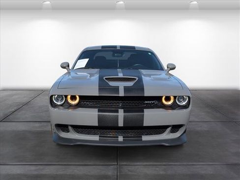 Used 2017 Dodge Challenger SRT Hellcat image 7