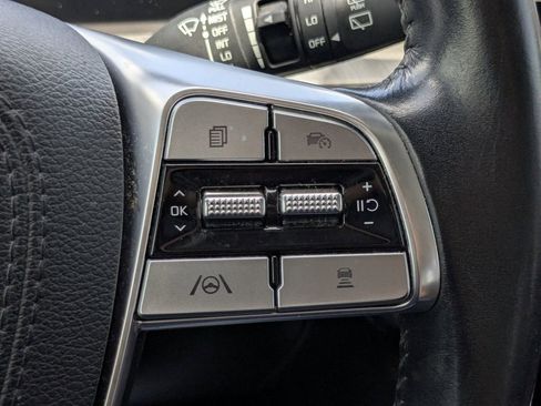 Used 2024 Kia Telluride EX w/ EX Captain's Chair Package FWD image 40