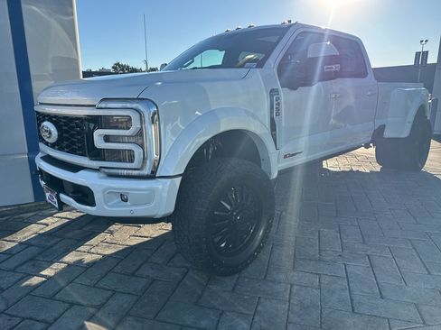 Used 2026 Ford F450 Platinum image 38